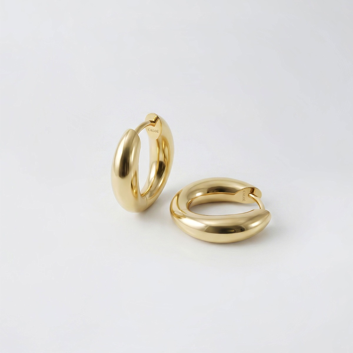 designdesk-caloe-helvet-large